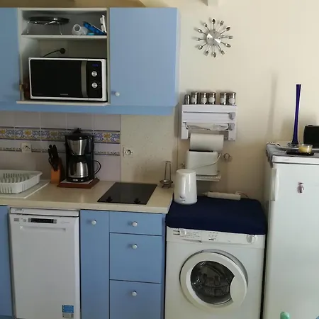 Ferienhaus Maisonnette Accueillante Avec Piscine Et Parking A - Fr-1-194-334 La Faute-sur-Mer